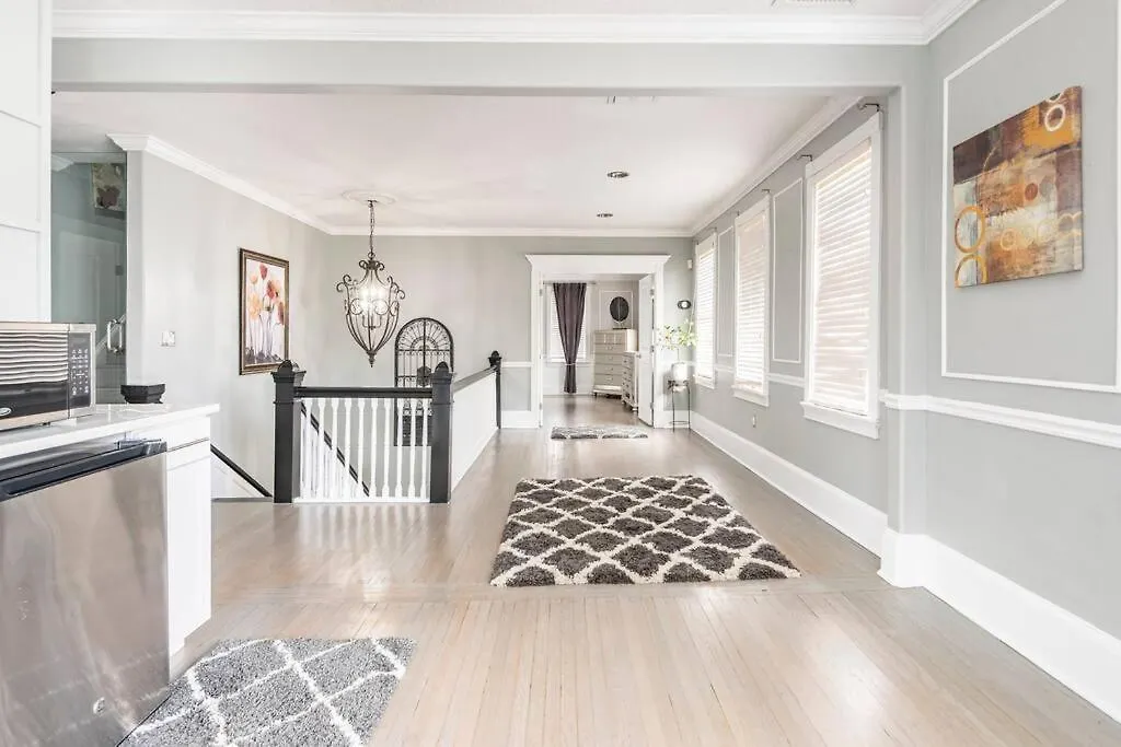 Luxury 6000 Sqft Mansion In Downtown Orlando Sleeps 14 Villa 0*,