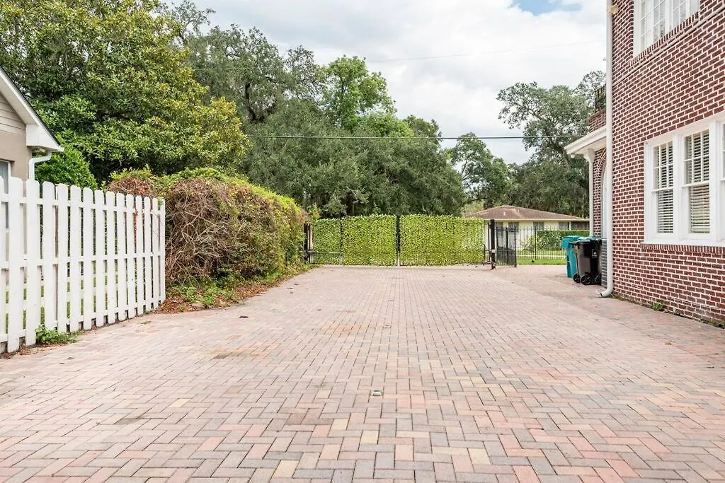 Luxury 6000 Sqft Mansion In Downtown Orlando Sleeps 14 Villa