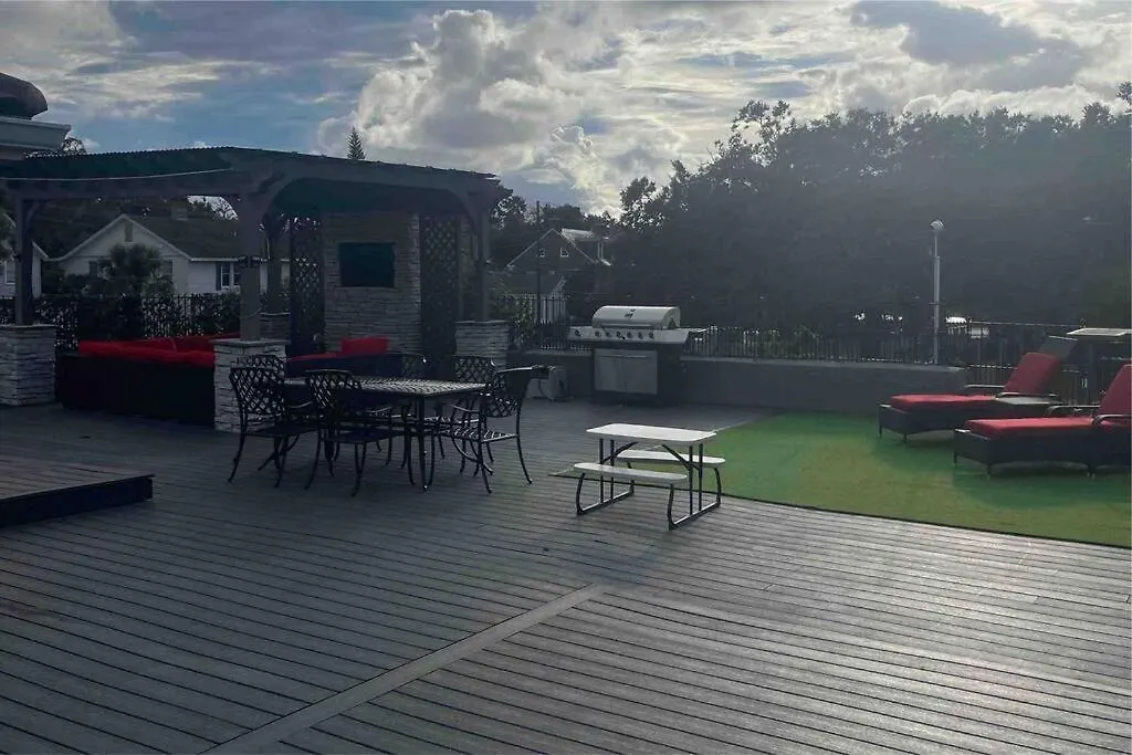 Luxury 6000 Sqft Mansion In Downtown Orlando Sleeps 14 Villa 0*,