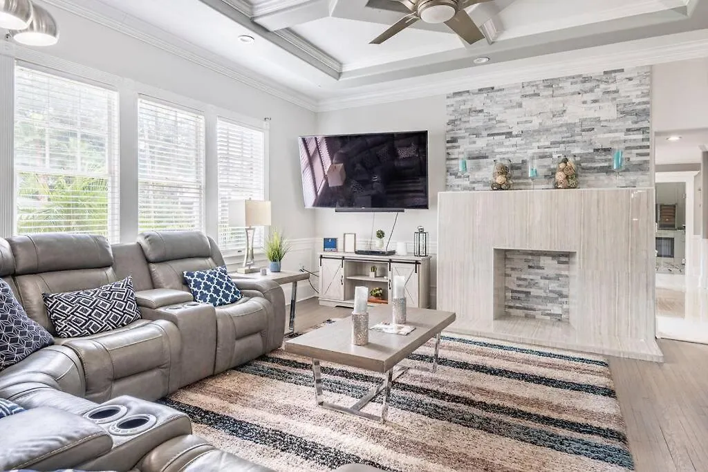 Luxury 6000 Sqft Mansion In Downtown Orlando Sleeps 14 Villa